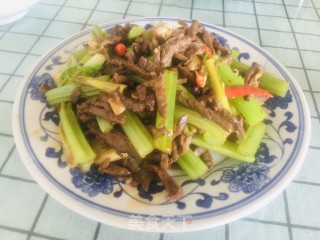小炒黄牛肉的做法步骤：10