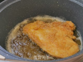 炸鸡胸肉排的做法步骤：5