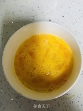下饭利器 凉粉炒鸡蛋的做法步骤：4
