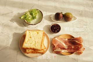 帕尔玛火腿吐司杯的做法步骤：1
