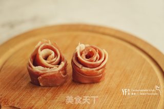 帕尔玛火腿吐司杯的做法步骤：3