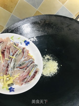 脆皖炒咸菜的做法步骤：5