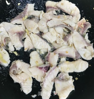 脆皖炒咸菜的做法步骤：6