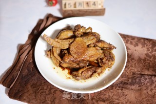 黑啤酒焖鸭的做法步骤：1