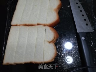 黄油砂糖烤吐司条的做法步骤：2