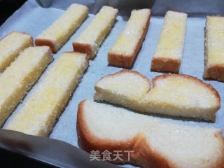 黄油砂糖烤吐司条的做法步骤：5