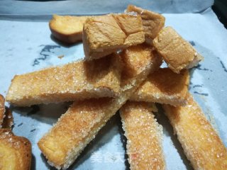 黄油砂糖烤吐司条的做法步骤：8