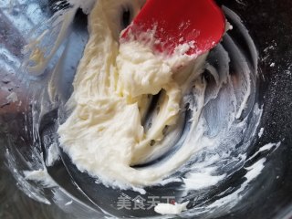 酥皮泡芙的做法步骤：1