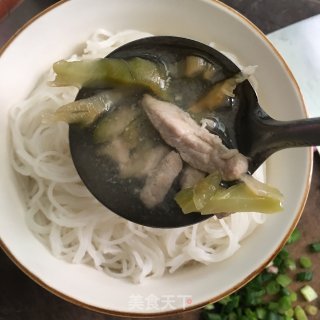 榨菜肉丝汤米粉的做法步骤：11