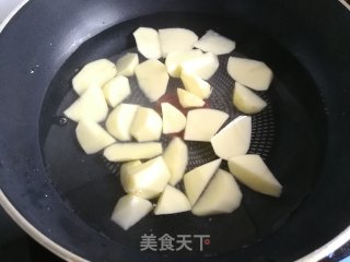 土豆豆角汤面的做法步骤：3