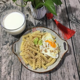 沙拉酱拌螺旋面的做法步骤：8