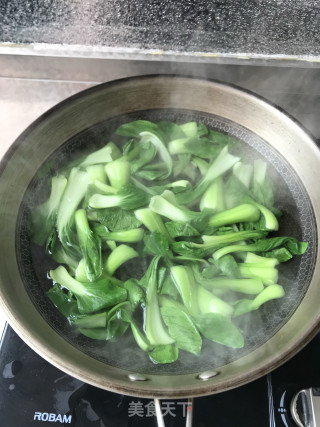 香菇油菜的做法步骤：2