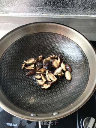 香菇油菜的做法步骤：7