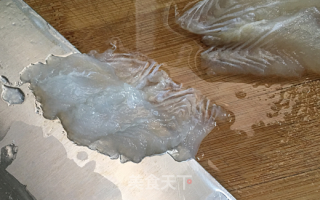 酸辣无骨鱼片的做法步骤：1