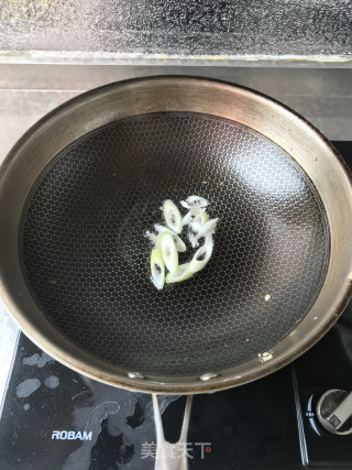 麻椒炒鸡蛋的做法步骤：4
