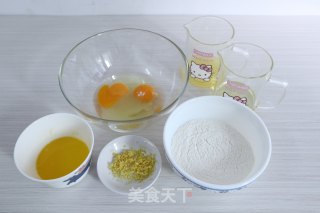 柠檬玛德琳的做法步骤：1