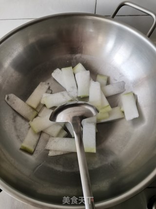 冬瓜牛肉海带汤的做法步骤：3