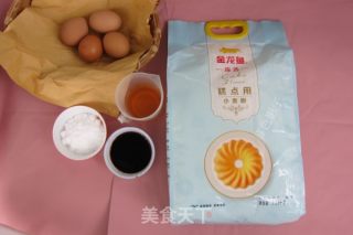 戚风蛋糕的做法步骤：1