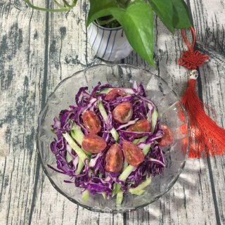 紫甘蓝拌青瓜沙拉的做法步骤：8