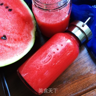 现榨西瓜汁的做法步骤：8
