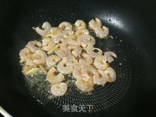 番茄炒虾仁的做法步骤：4