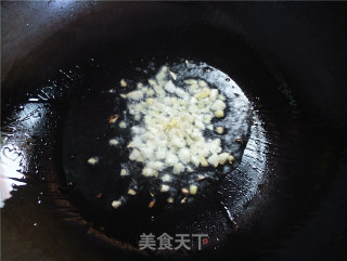 虫草花炒肉的做法步骤：4