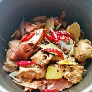 酱焖排骨的做法步骤：6