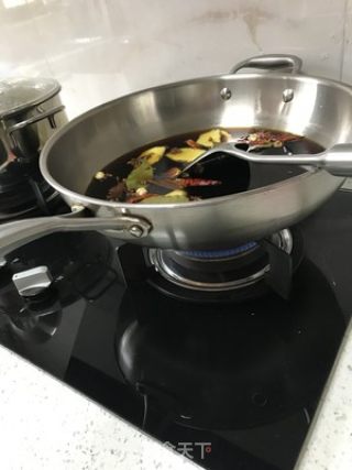 富硒姐姐鸡蛋羹教你做：乡巴佬卤蛋的做法步骤：4