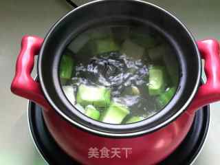 萝卜苦瓜蚝豉瘦肉汤的做法步骤：6
