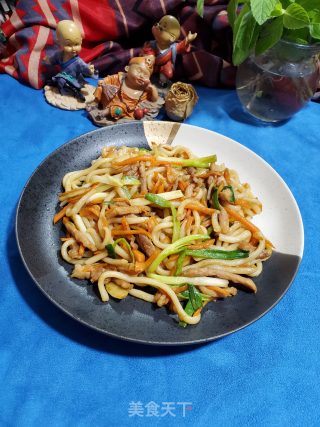 胡萝卜肉丝炒乌冬面的做法步骤：12