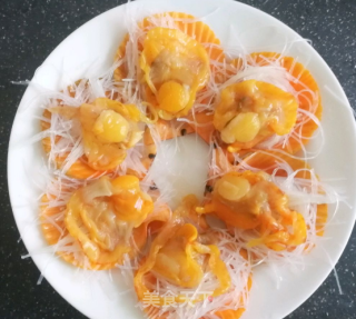蒜蓉粉丝蒸扇贝的做法步骤：4