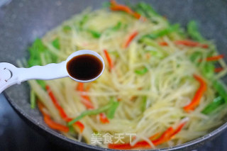 青椒土豆丝的做法步骤：3