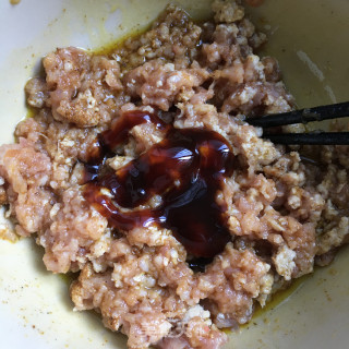 茴香馅肉包的做法步骤：5