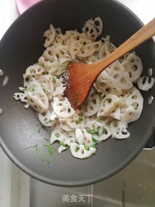 素炒塘藕的做法步骤：6