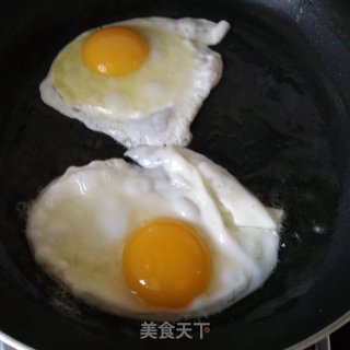 西红柿三明治的做法步骤：1