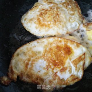 西红柿三明治的做法步骤：2