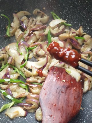 青椒炒茄片的做法步骤：5