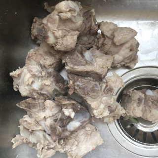 “肉类”石斛炖排骨的做法步骤：3