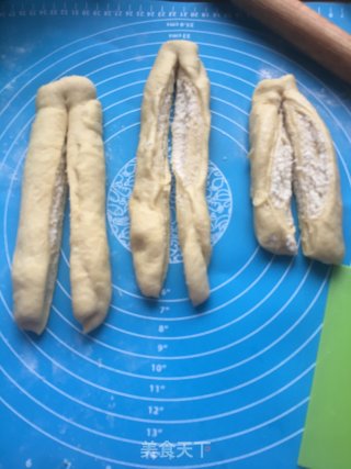 椰蓉酸奶长条面包的做法步骤：11