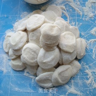 香菇白菜猪肉蒸饺的做法步骤：8