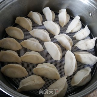 香菇白菜猪肉蒸饺的做法步骤：12