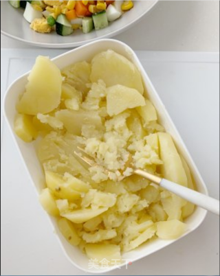 土豆鸡蛋沙拉的做法步骤：10
