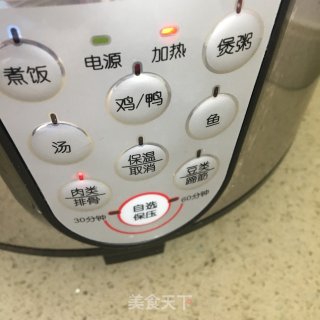 胡萝卜烧牛腩的做法步骤：3