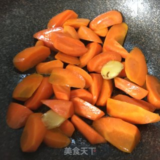 胡萝卜烧牛腩的做法步骤：5