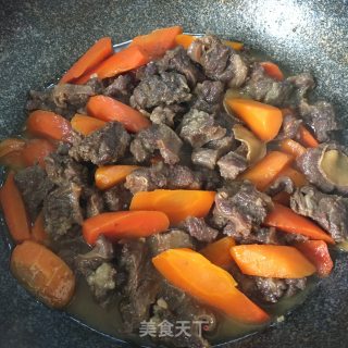 胡萝卜烧牛腩的做法步骤：8
