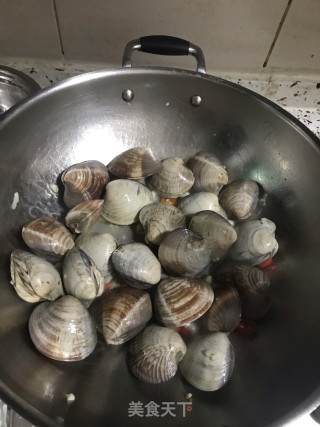 辣炒白贝的做法步骤：5