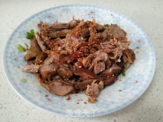 蒜汁盐水鸭的做法步骤：11