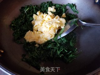 枸杞叶炒鸡蛋的做法步骤：8