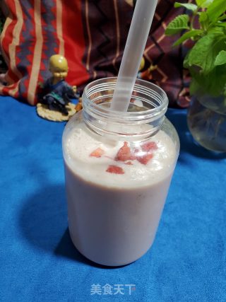 草莓香蕉奶昔的做法步骤：10