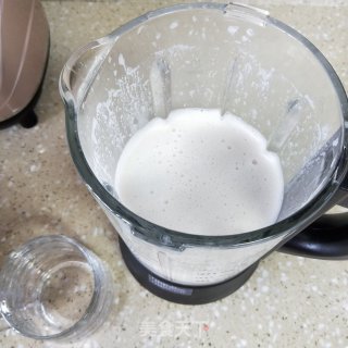 牛奶花生露的做法步骤：6